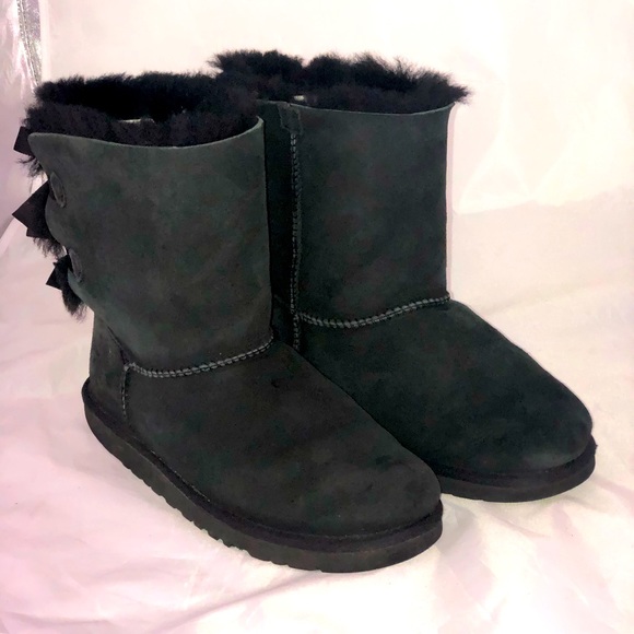 UGG Black Bow.Tie Suede Booties Women’s Size 6 - Picture 1 of 6